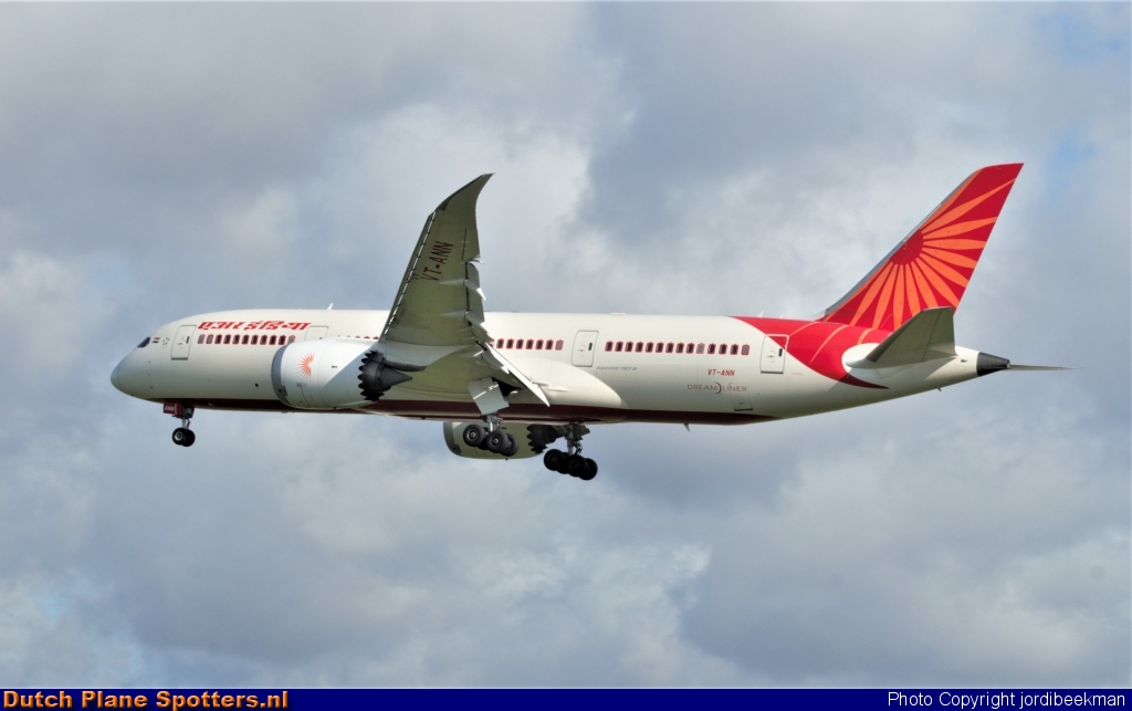 VT-ANN Boeing 787-8 Dreamliner Air India by jordibeekman