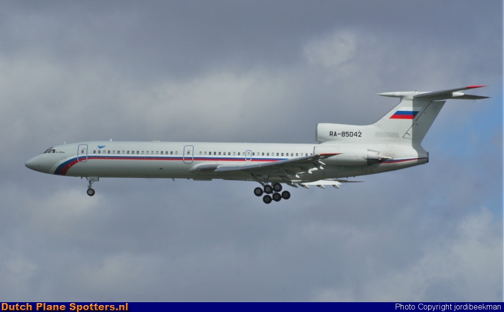 RA-85042 Tupolev Tu-154 MIL - Russian Air Force by jordibeekman