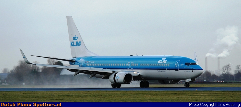 PH-BCB Boeing 737-800 KLM Royal Dutch Airlines by Lars Pepping