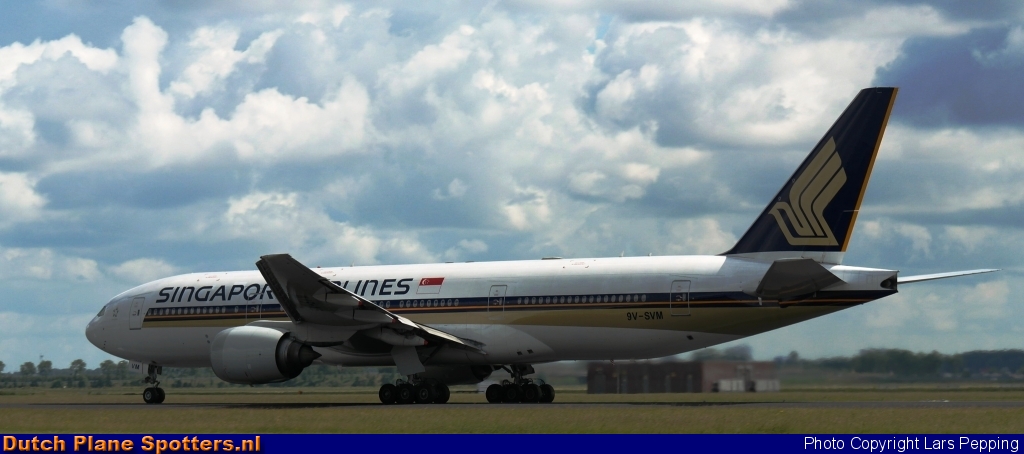 9V-SVM Boeing 777-200 Singapore Airlines by Lars Pepping