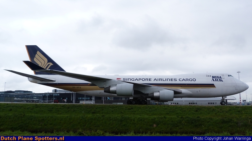 9V-SFQ Boeing 747-400 Singapore Airlines Cargo by Johan Warringa