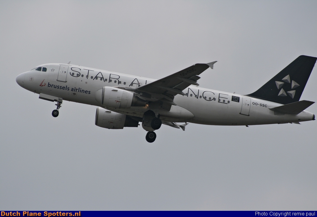 OO-SSC Airbus A319 Brussels Airlines by remie paul