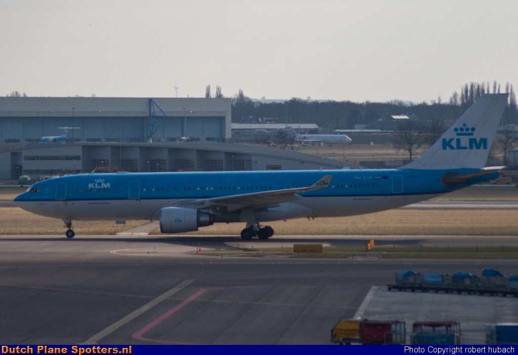 PH-AOF Airbus A330-200 KLM Royal Dutch Airlines by Robert hubach