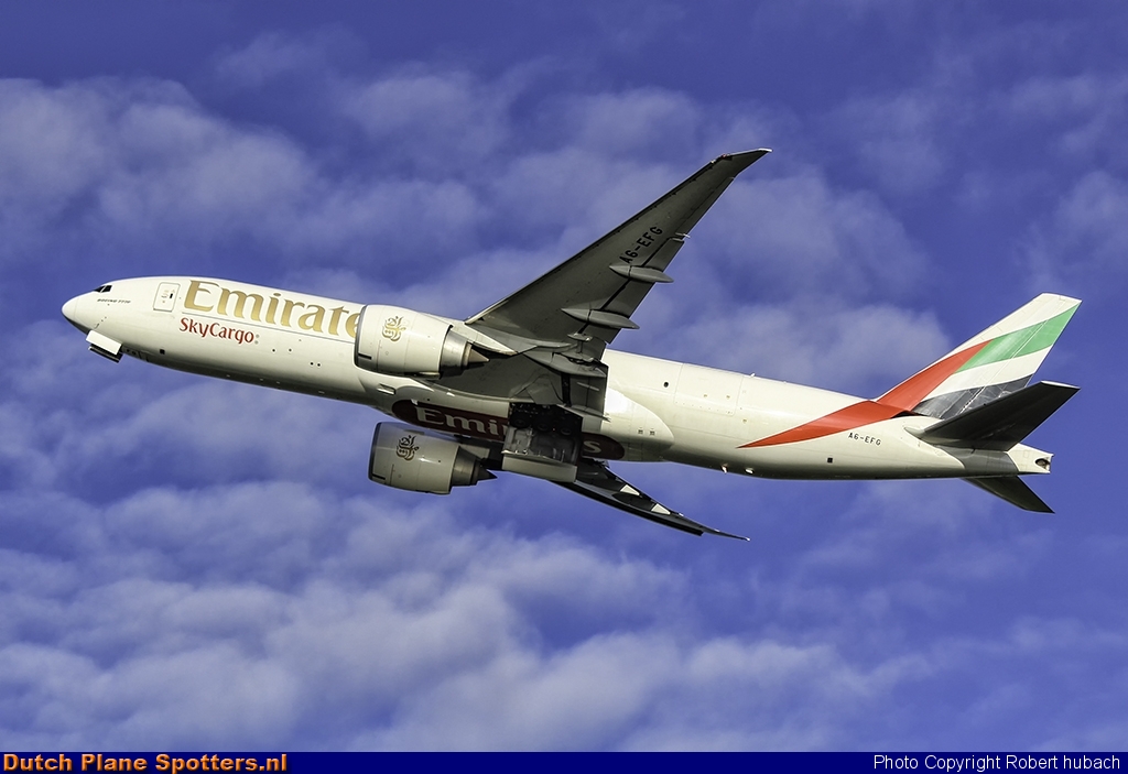 A6-EFG Boeing 777-F Emirates Sky Cargo by Robert hubach