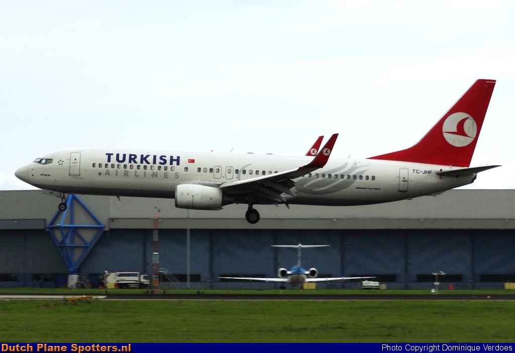 TC-JHF Boeing 737-800 Turkish Airlines by Dominique Verdoes