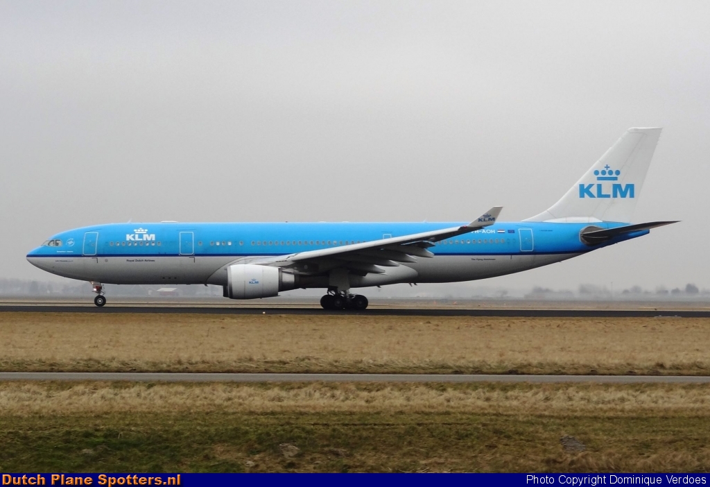 PH-AOH Airbus A330-200 KLM Royal Dutch Airlines by Dominique Verdoes