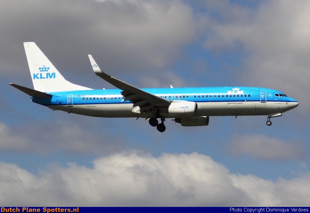 PH-BXH Boeing 737-800 KLM Royal Dutch Airlines by Dominique Verdoes