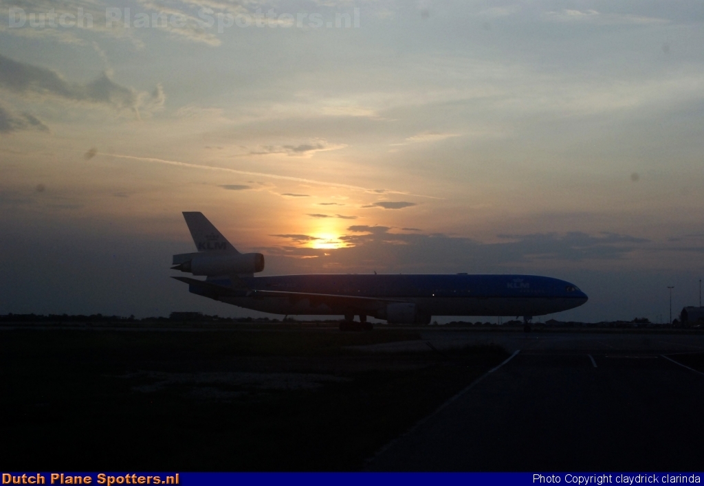  McDonnell Douglas MD-11 KLM Royal Dutch Airlines by claydrick clarinda