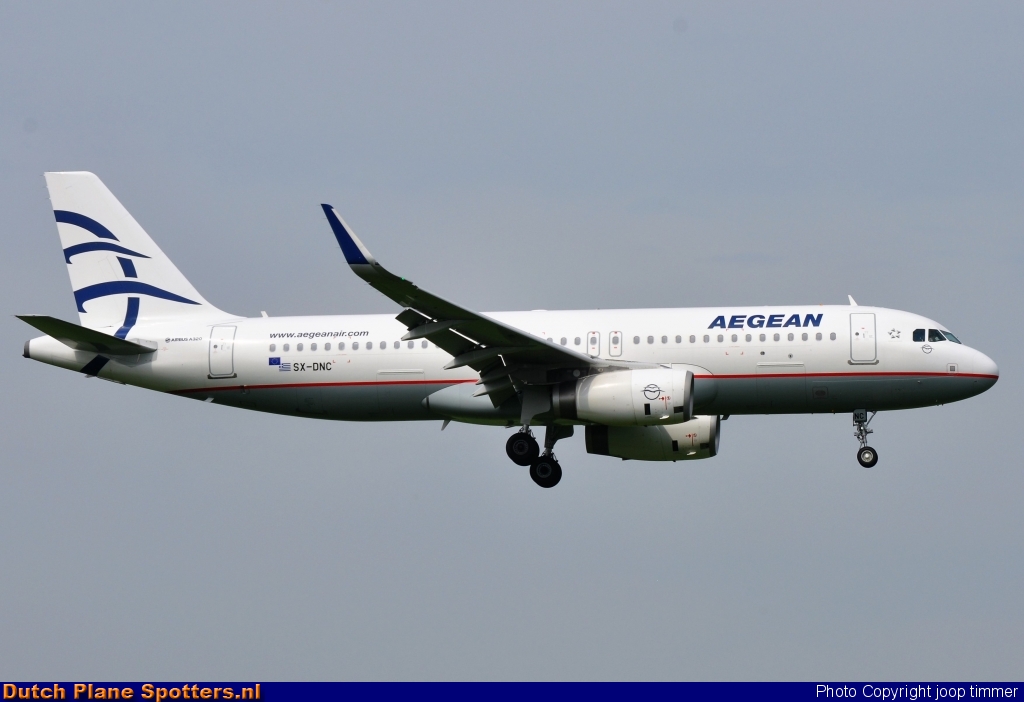 SX-DNC Airbus A320 Aegean Airlines by joop timmer