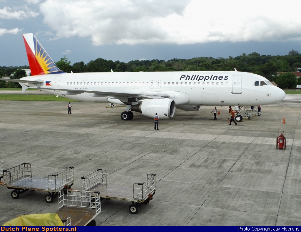 RP-C3227 Airbus A320 Philippine Airlines by Jay Heerens