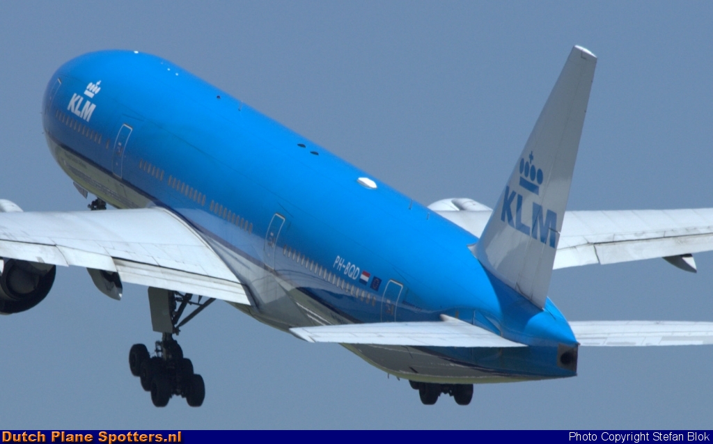 PH-BQD Boeing 777-200 KLM Royal Dutch Airlines by Stefan Blok