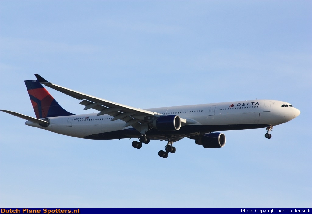 N809NW Airbus A330-300 Delta Airlines by Rick Schönhage