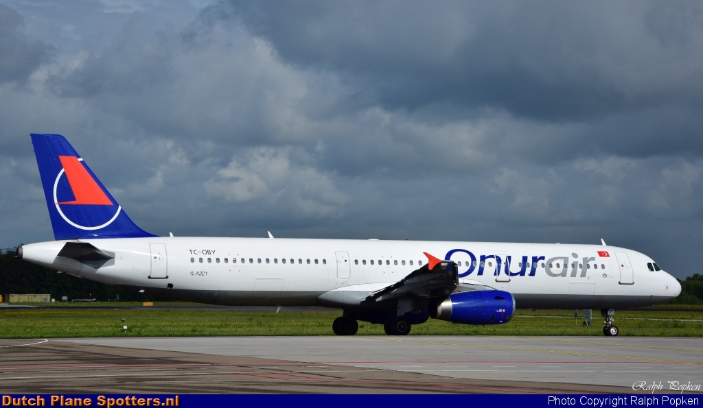 TC-OBY Airbus A321 Onur Air by Ralph Popken