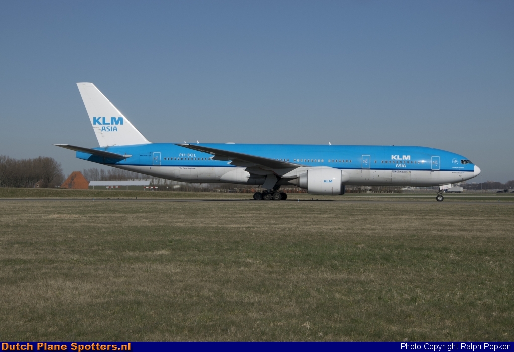 PH-BQL Boeing 777-200 KLM Asia by Ralph Popken