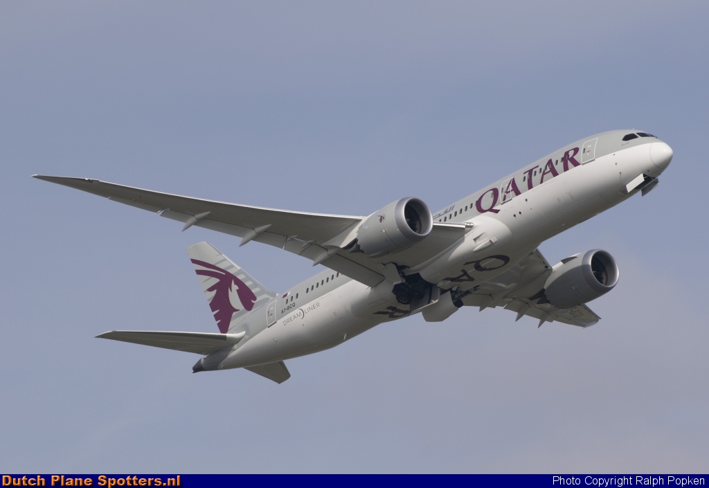 A7-BCQ Boeing 787-8 Dreamliner Qatar Airways by Ralph Popken