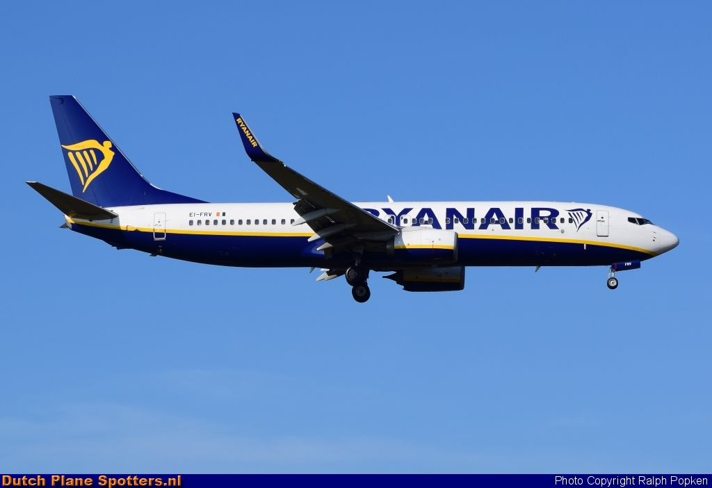 EI-FRV Boeing 737-800 Ryanair by Ralph Popken