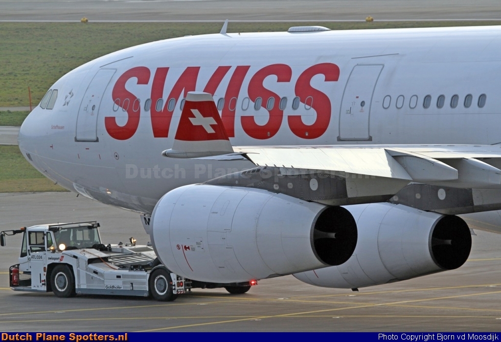 HB-JMI Airbus A340-300 Swiss International Air Lines by Bjorn vd Moosdijk