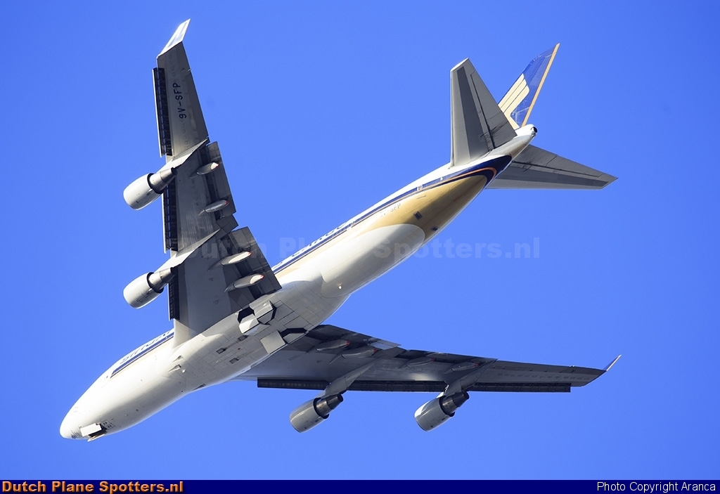 9V-SFP Boeing 747-400 Singapore Airlines Cargo by Aranca