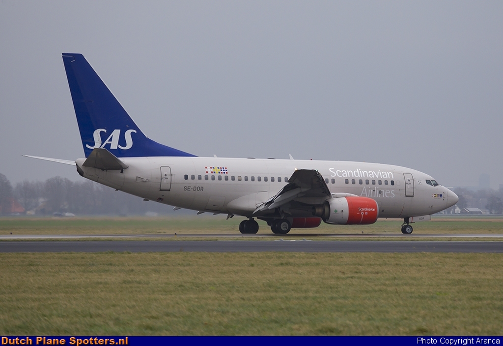 SE-DOR Boeing 737-600 SAS Scandinavian Airlines by Aranca
