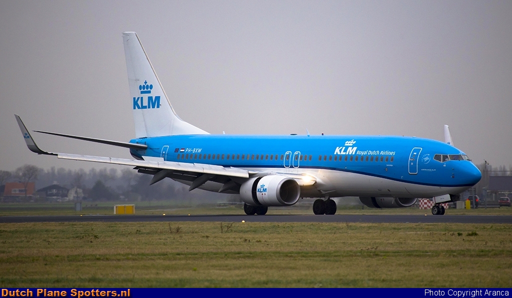 PH-BXW Boeing 737-800 KLM Royal Dutch Airlines by Aranca