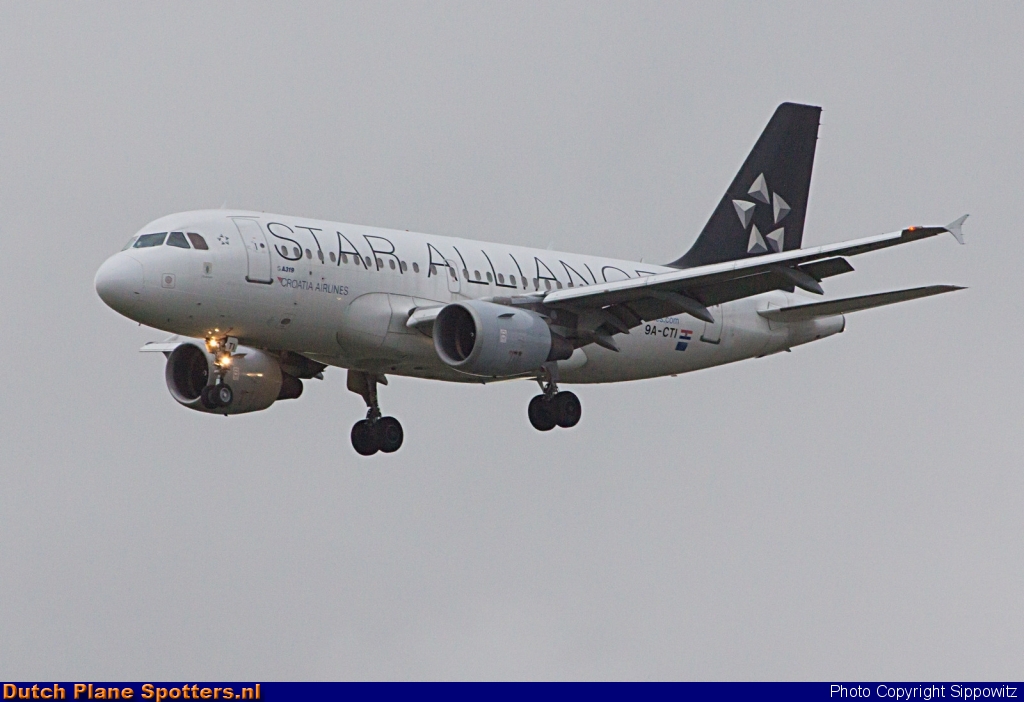 9A-CTI Airbus A319 Croatia Airlines by Sippowitz