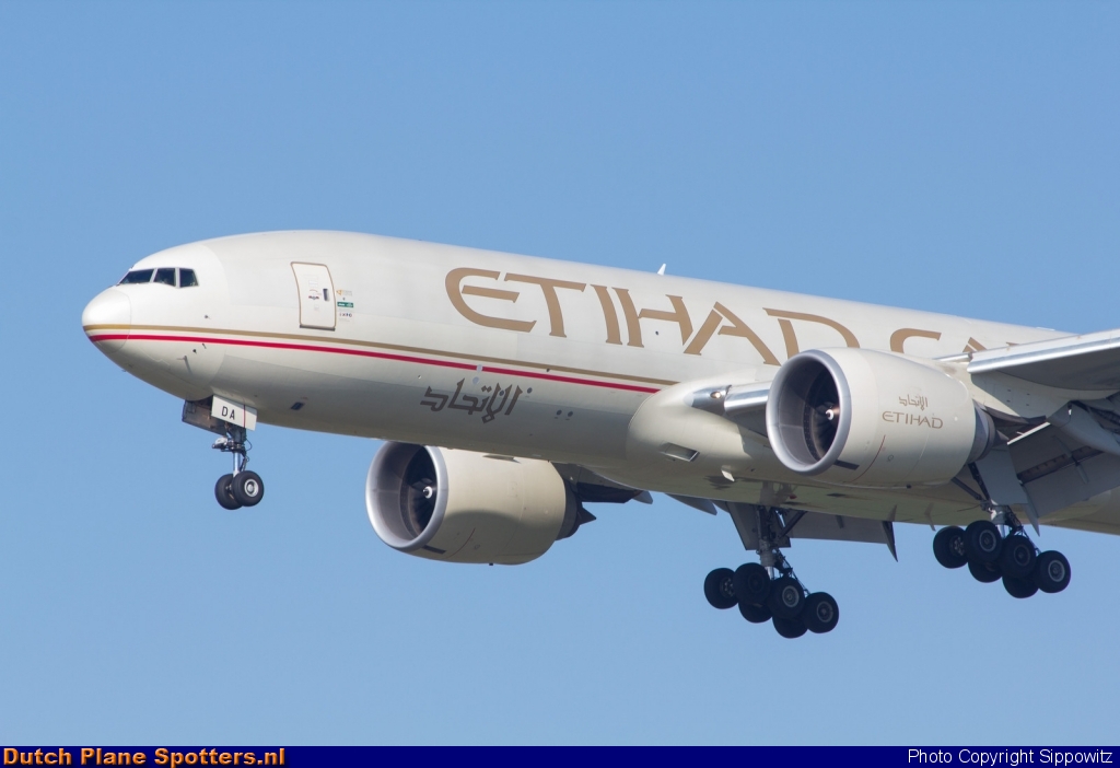 A6-DDA Boeing 777-F Etihad Cargo by Sippowitz