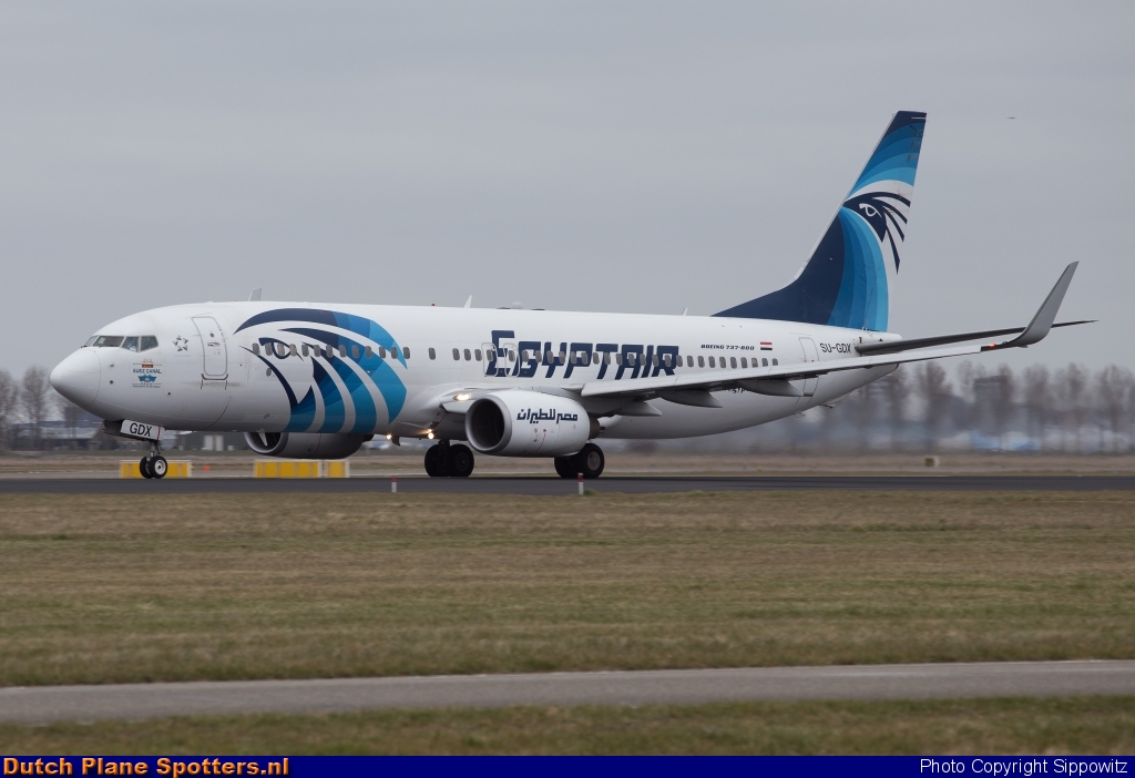 SU-GDX Boeing 737-800 Egypt Air by Sippowitz