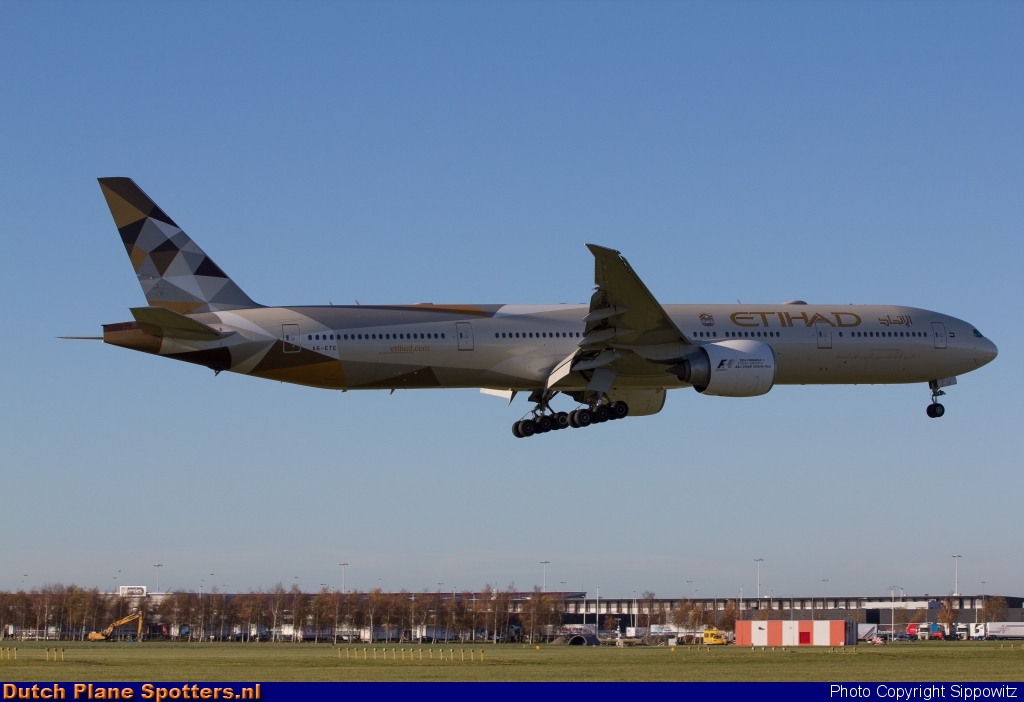 A6-ETE Boeing 777-300 Etihad by Sippowitz