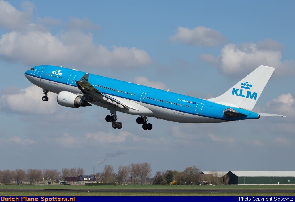 PH-AON Airbus A330-200 KLM Royal Dutch Airlines by Sippowitz