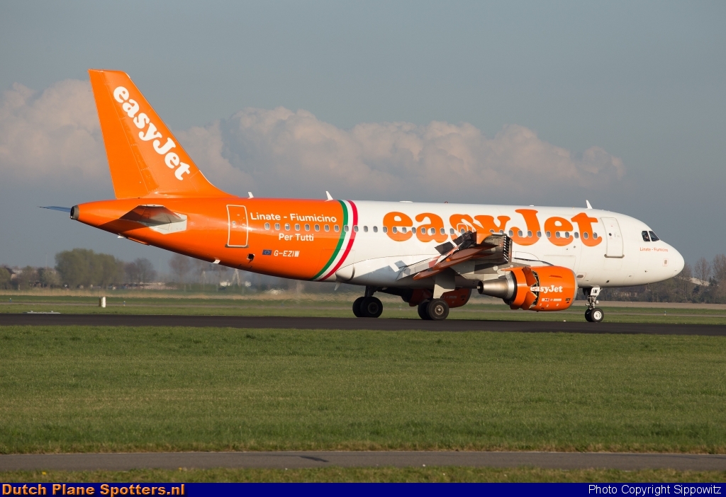 G-EZIW Airbus A319 easyJet by Sippowitz