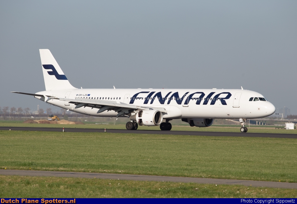 OH-LZE Airbus A321 Finnair by Sippowitz