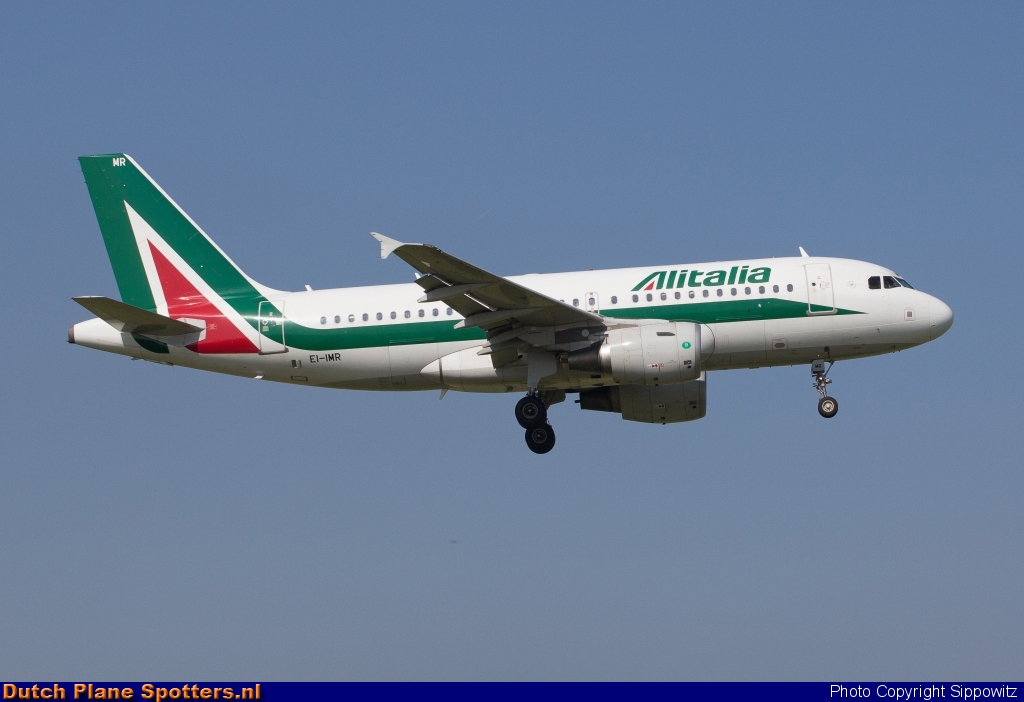 EI-IMR Airbus A319 Alitalia by Sippowitz