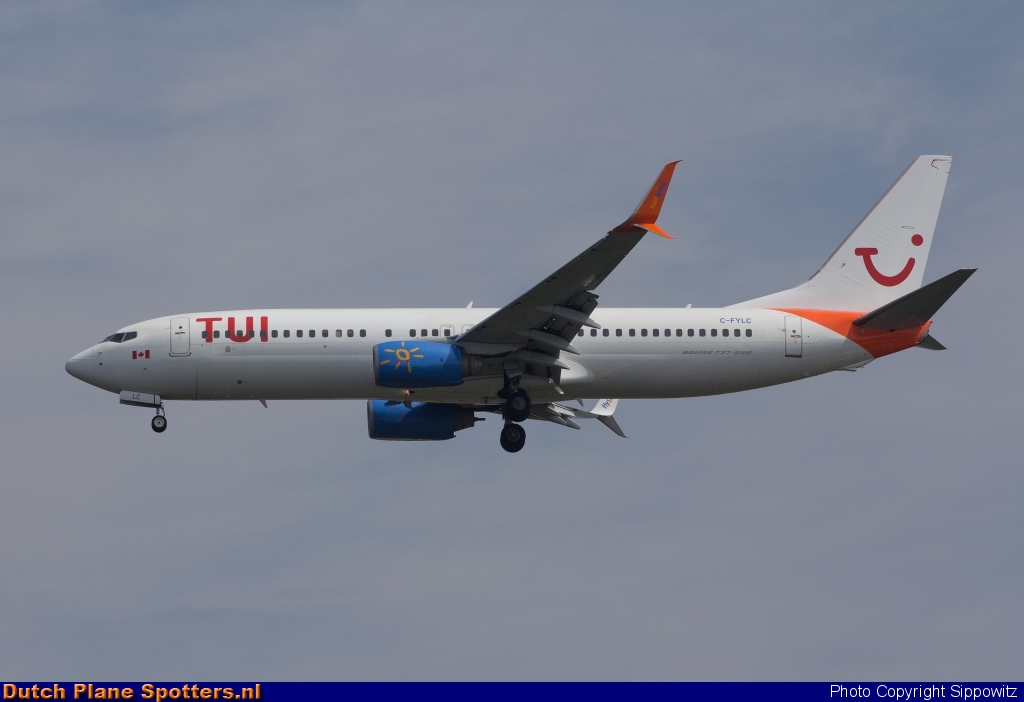 C-FYLC Boeing 737-800 Sunwing Airlines (TUI Airlines Netherlands) by Sippowitz
