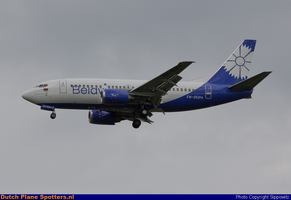 EW-252PA Boeing 737-500 Belavia Belarusian Airlines by Sippowitz