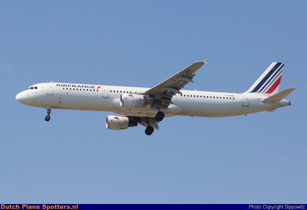 F-GTAM Airbus A321 Air France by Sippowitz