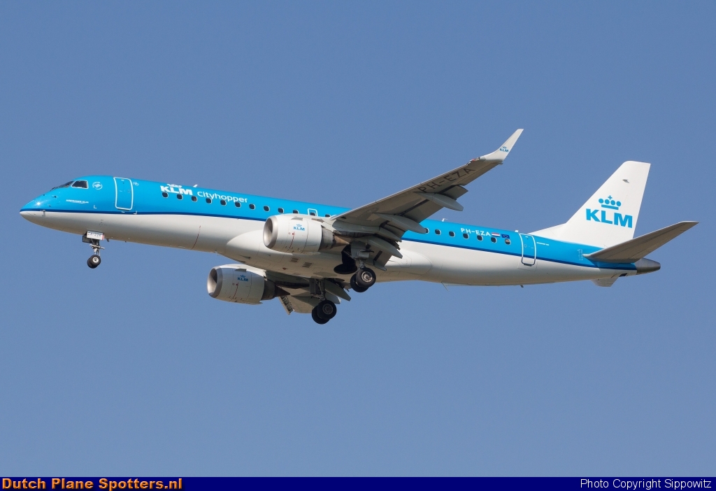 PH-EZA Embraer 190 KLM Cityhopper by Sippowitz