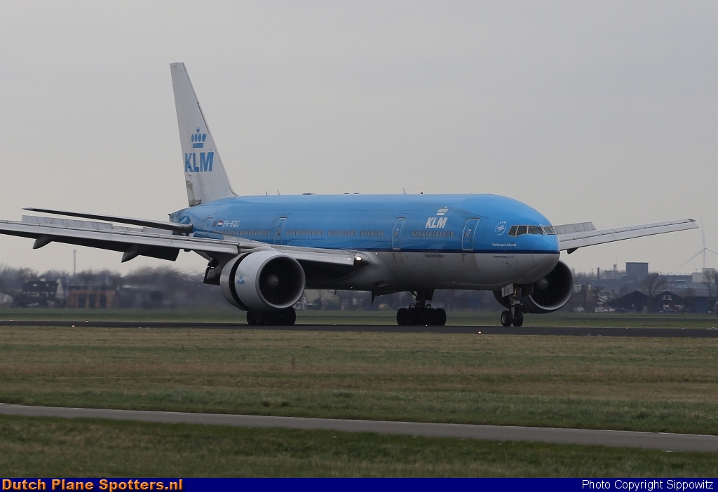 PH-BQG Boeing 777-200 KLM Royal Dutch Airlines by Sippowitz