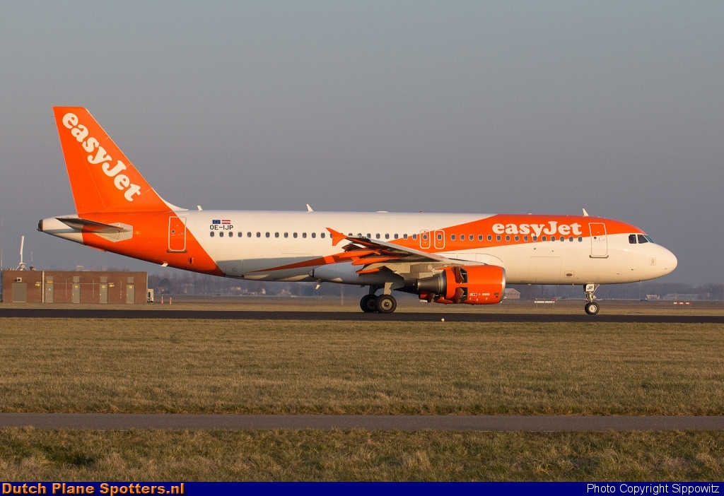 OE-IJP Airbus A320 easyJet Europe by Sippowitz