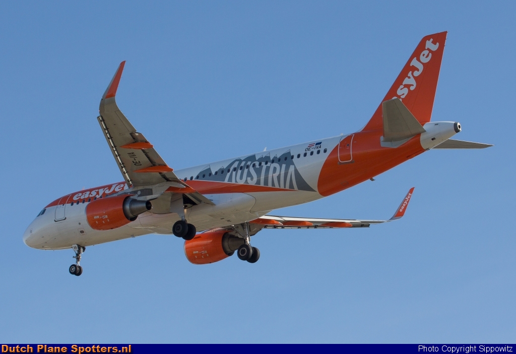 OE-IVA Airbus A320 easyJet Europe by Sippowitz