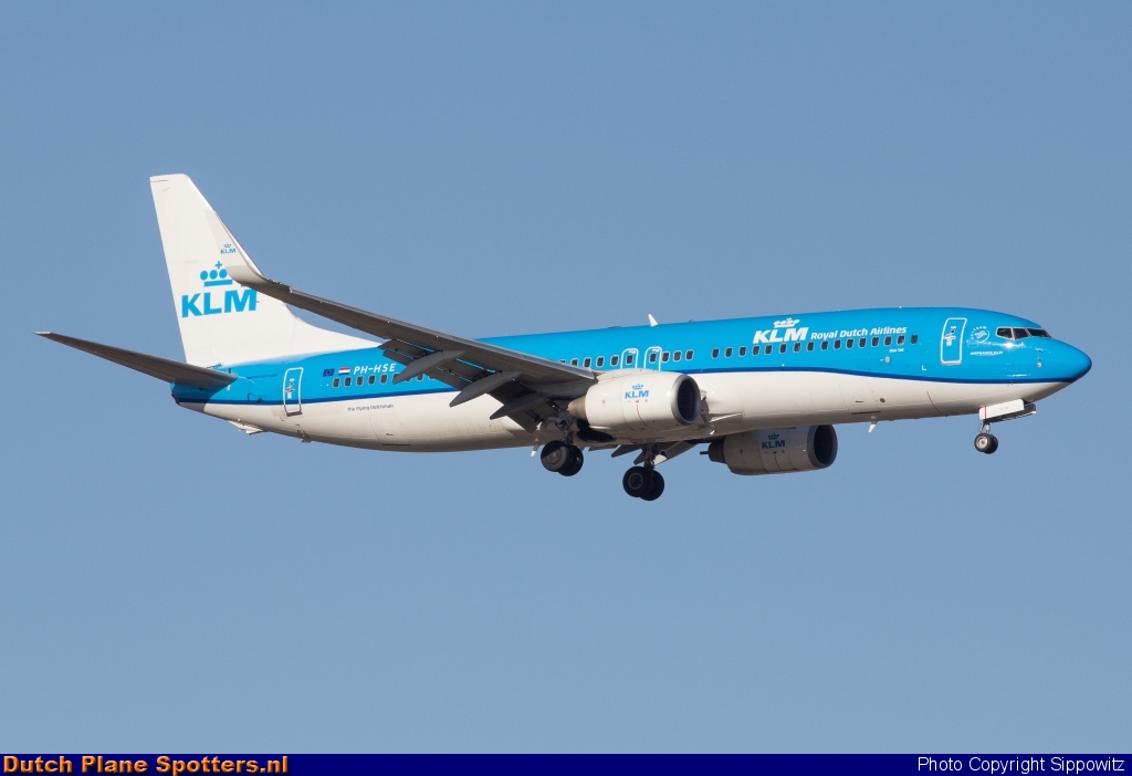 PH-HSE Boeing 737-800 KLM Royal Dutch Airlines by Sippowitz