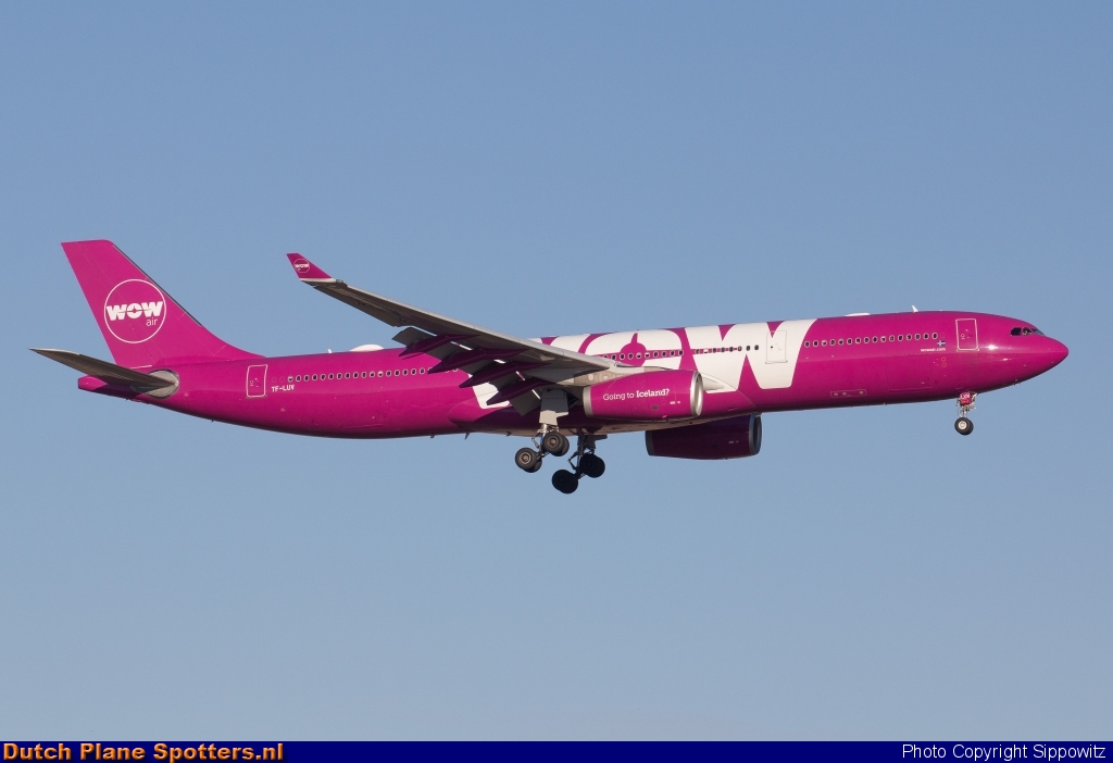 TF-LUV Airbus A330-300 WOW air by Sippowitz