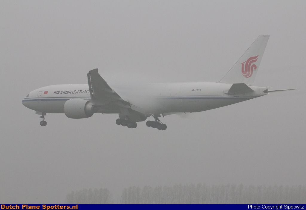 B-2094 Boeing 777-F Air China Cargo by Sippowitz