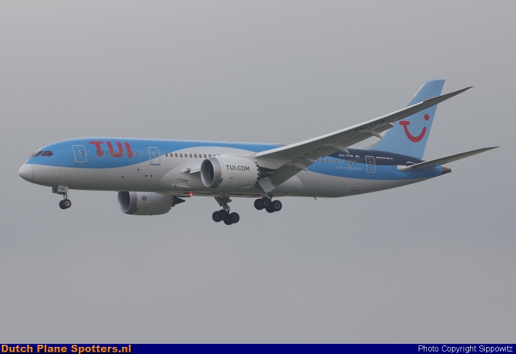 PH-TFM Boeing 787-8 Dreamliner TUI Airlines Netherlands by Sippowitz