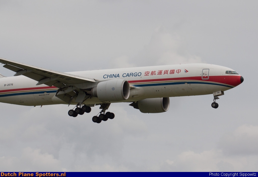 B-2076 Boeing 777-F China Cargo Airlines by Sippowitz