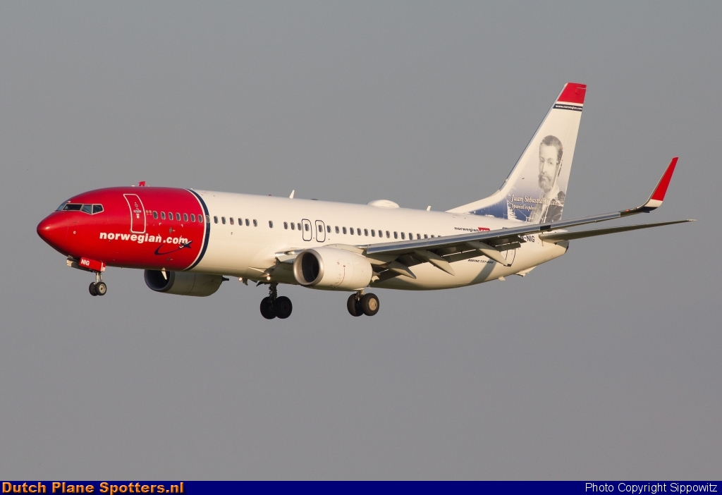LN-NIG Boeing 737-800 Norwegian Air Shuttle by Sippowitz