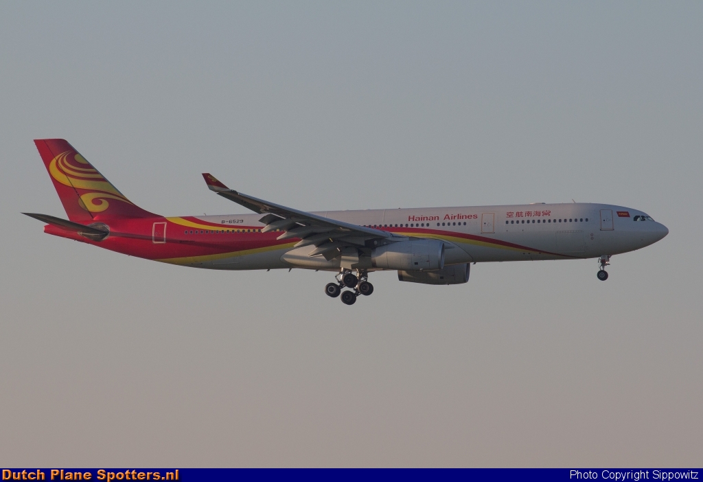 B-6529 Airbus A330-300 Hainan Airlines by Sippowitz