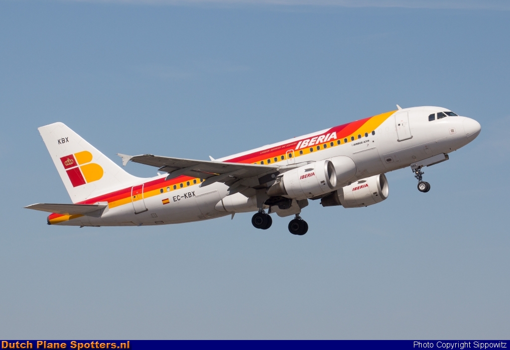 EC-KBX Airbus A319 Iberia by Sippowitz