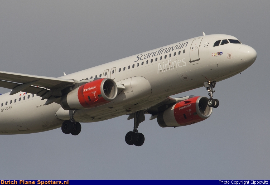 OY-KAR Airbus A320 SAS Scandinavian Airlines by Sippowitz