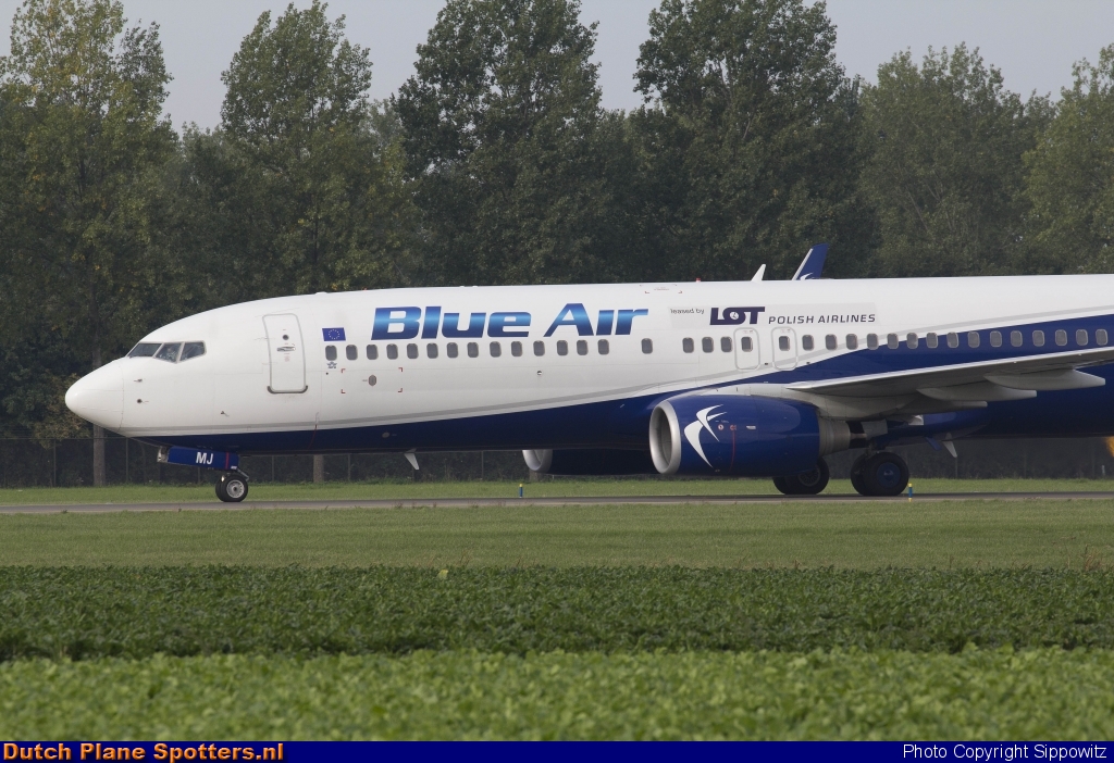 YR-BMJ Boeing 737-800 Blue Air (LOT Polish Airlines) by Sippowitz