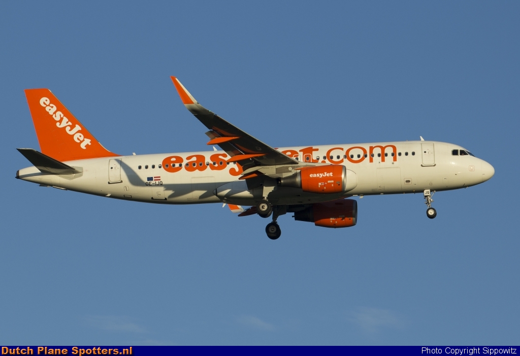OE-IJQ Airbus A320 easyJet Europe by Sippowitz